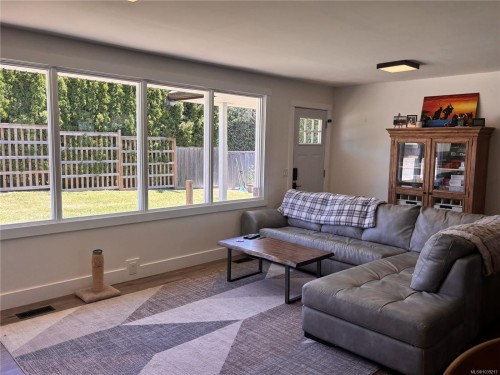 5054 Dundalk Ave North, Port Alberni, BC 