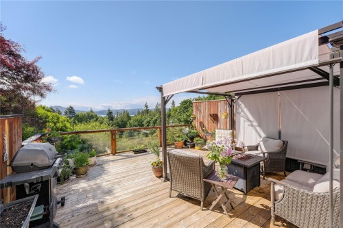 2056 Gladys Pl, Sooke, BC 