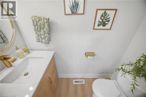 11 Wessenger Drive, Barrie, ON - Indoor Photo Showing Bathroom
