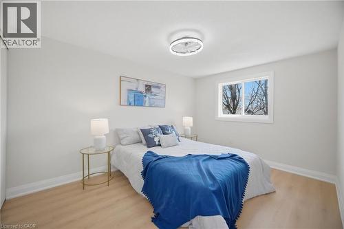 11 Wessenger Drive, Barrie, ON - Indoor Photo Showing Bedroom