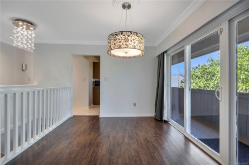 3236 Cedar Hill Rd, Saanich, BC 