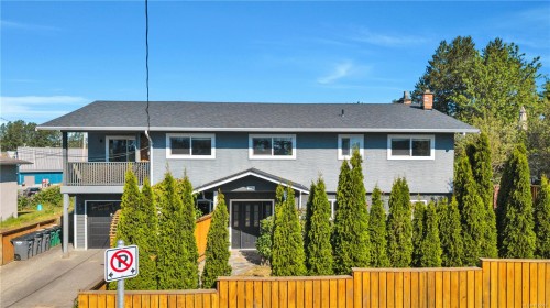 3236 Cedar Hill Rd, Saanich, BC 