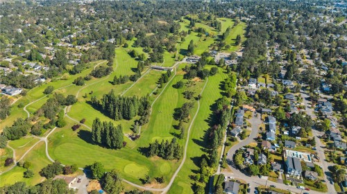 3236 Cedar Hill Rd, Saanich, BC 