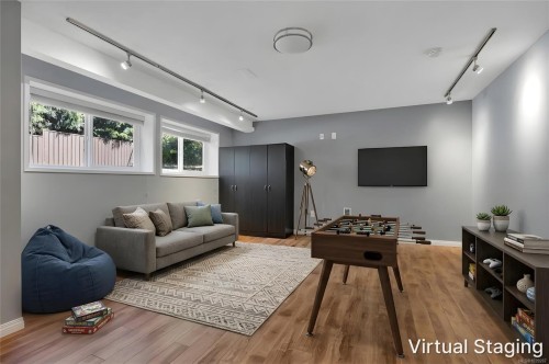 3236 Cedar Hill Rd, Saanich, BC 