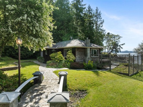 101 Church Bay Rd, Saturna Island, BC 