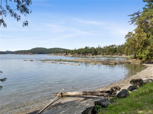 101 Church Bay Rd, Saturna Island, BC 
