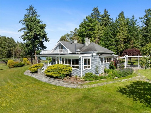 101 Church Bay Rd, Saturna Island, BC 