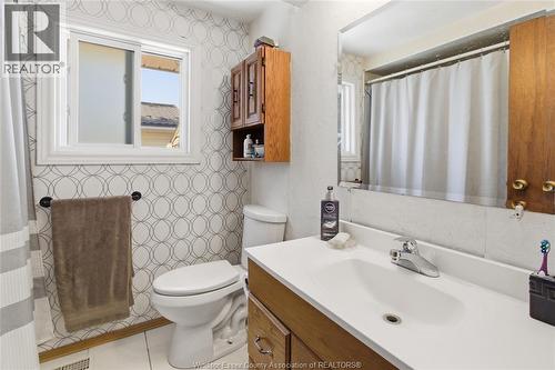 367 Genevieve, Windsor, ON 