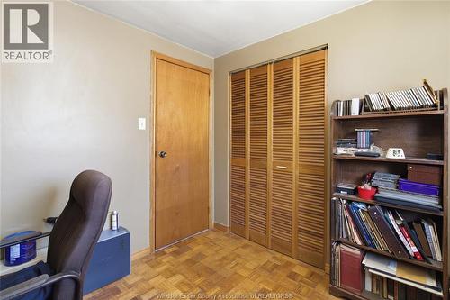367 Genevieve, Windsor, ON 