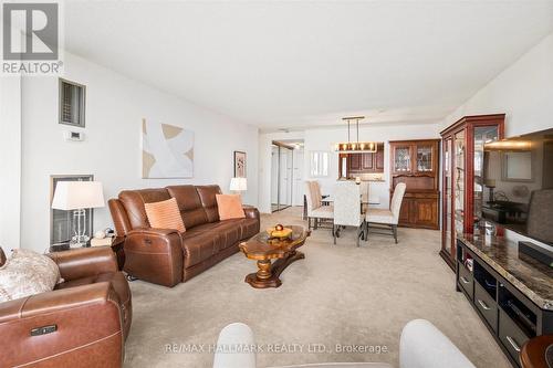 902 - 20 Dean Park Road, Toronto, ON 