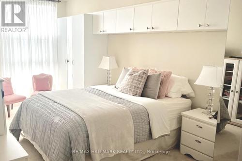 Custom Built-ins - 902 - 20 Dean Park Road, Toronto, ON 