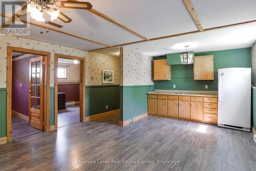 11 Harris Street, Muskoka Lakes (Medora), ON 