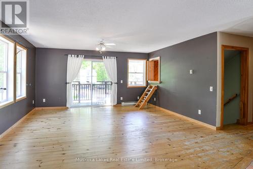 11 Harris Street, Muskoka Lakes (Medora), ON 