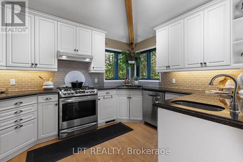 293 Hedge Road, Georgina, ON 