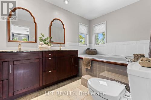 293 Hedge Road, Georgina, ON 