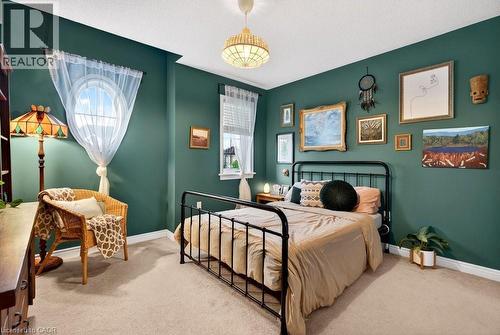 7 Summerwind Drive, Hamilton, ON 