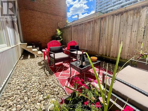 104 - 360 Cumberland Street, Ottawa, ON 