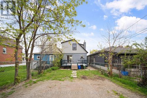 305 Weir Street N, Hamilton, ON 