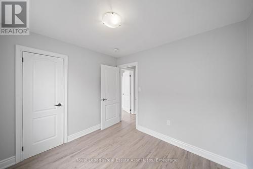 305 Weir Street N, Hamilton, ON 