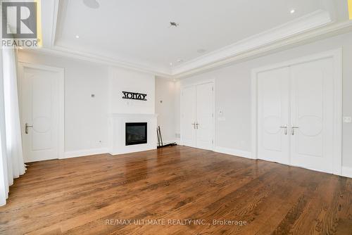 2 Poplar Drive, Richmond Hill, ON 
