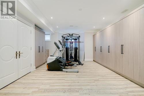 2 Poplar Drive, Richmond Hill, ON 