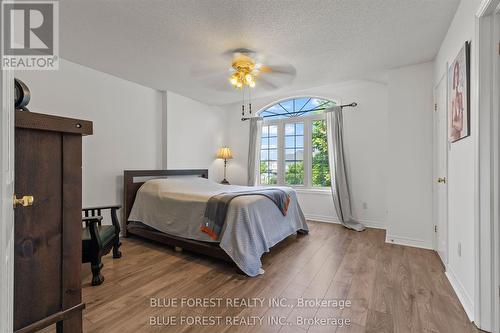 258 South Leaksdale Circle, London South (South U), ON 