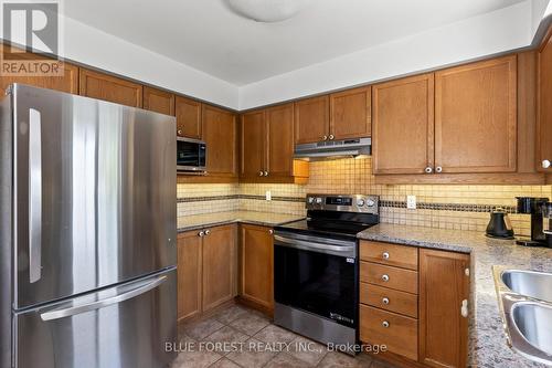 258 South Leaksdale Circle, London South (South U), ON 