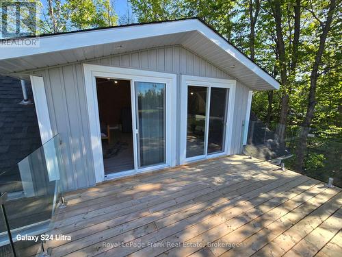 71 Falls Bay Road, Kawartha Lakes (Bobcaygeon), ON 