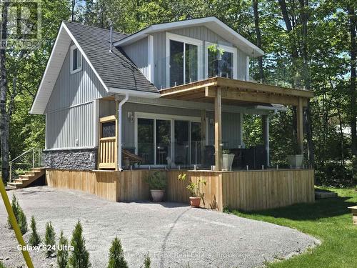 71 Falls Bay Road, Kawartha Lakes (Bobcaygeon), ON 
