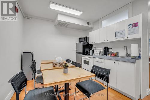 460 College Street, Toronto, ON 