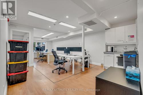460 College Street, Toronto, ON 
