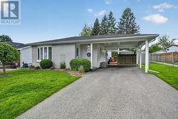 736 COMSTOCK CRESCENT Brockville, ON K6V 6E1