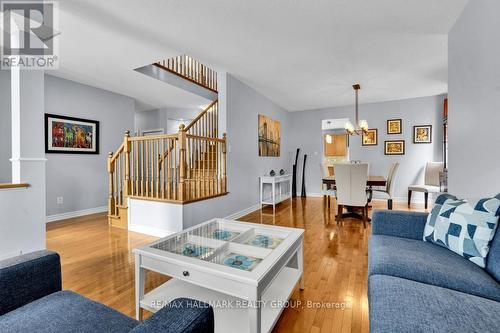 Open living/ dining room- great for entertaining. - 151 Charlie'S Lane, Ottawa, ON 