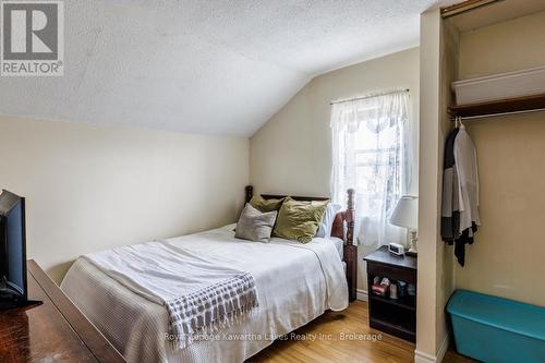99 Lindsay Street, Kawartha Lakes (Fenelon Falls), ON 