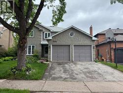 MAIN - 1284 CREEKSIDE DRIVE Oakville, ON L6H 4Y5