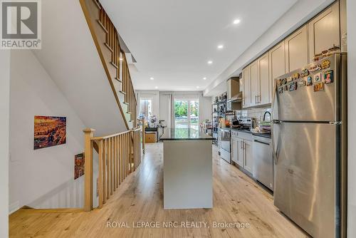 1670 Pleasure Valley Path, Oshawa (Samac), ON 