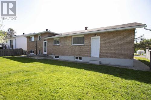 2134 Queen St E, Sault Ste. Marie, ON 