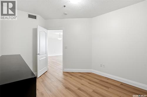 1106 1914 Hamilton Street, Regina, SK 