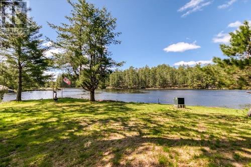 Na Naraka Lake Road, Estaire, ON 