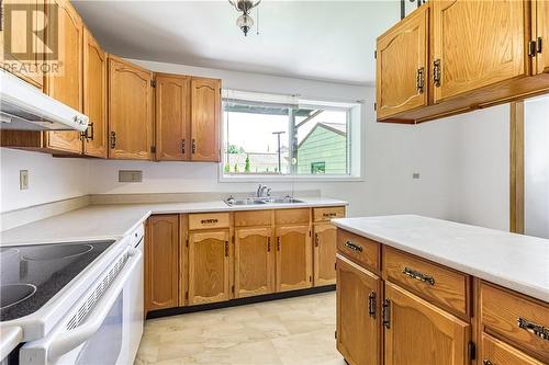 488 Clinton Avenue, Sudbury, ON 