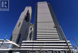 4310 - 195 COMMERCE STREET Vaughan, ON L4K 0P9