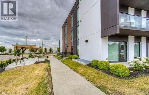 5 Wake Robin Drive Unit# 107, Kitchener, ON 