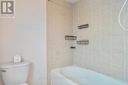 4832 Capri Crescent, Burlington (Alton), ON 