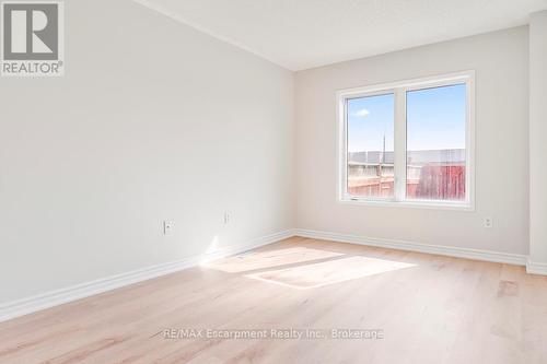 4832 Capri Crescent, Burlington (Alton), ON 
