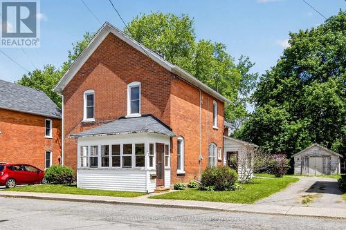 125 CHARLES STREET  Carleton Place, ON K7C 2Y4