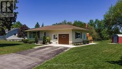 33 NORTH STREET Huron East (Egmondville), ON N0K 1G0