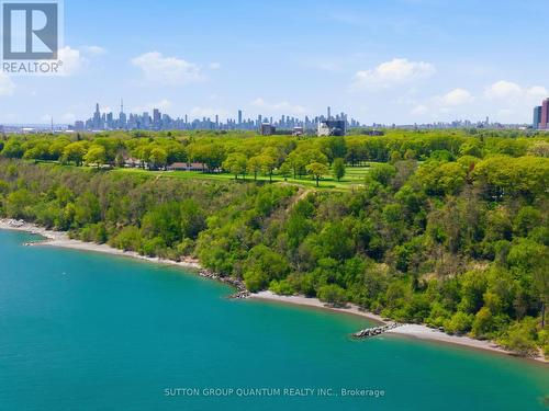 23 Crescentwood Road, Toronto, ON 