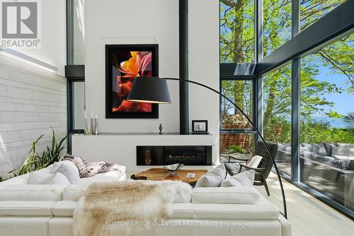 23 Crescentwood Road, Toronto, ON 