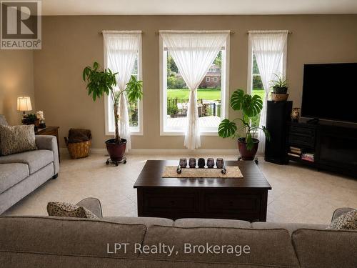 Lovely Open Concept Living Room - 10 Vicari Road, Brighton, ON 