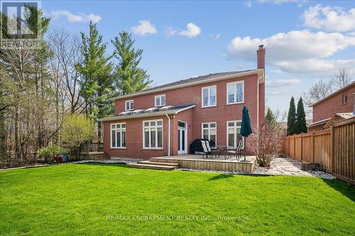 2203 Winding Woods Drive, Oakville, ON 